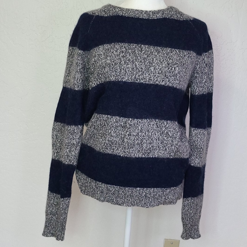 AEO merican Eagle seriously soft fall sweater medium